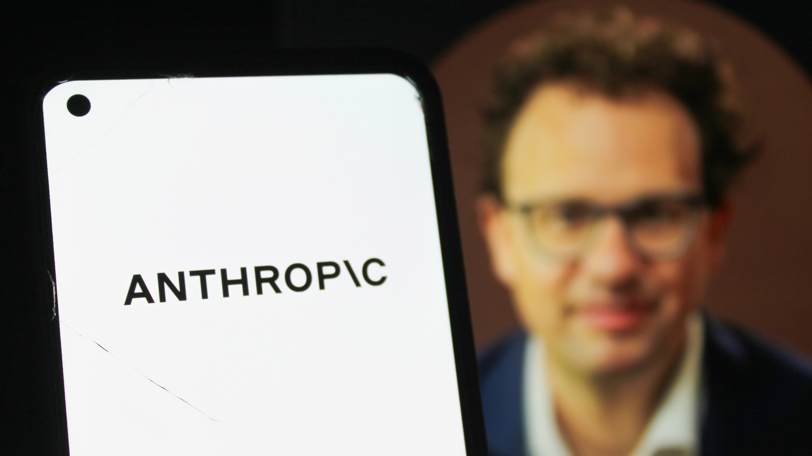 El gobierno de Estados Unidos permite a Anthropic reimplantar sus modelos de inteligencia artificial Mythos y Fable.