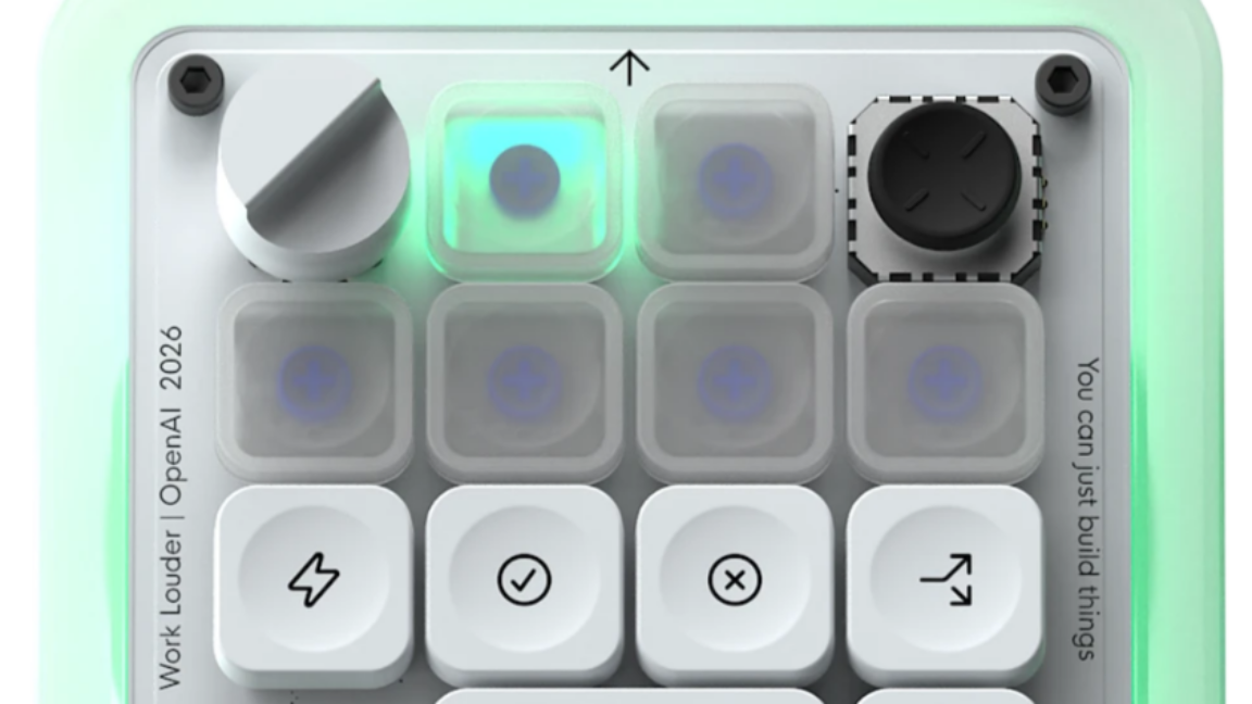 Hardware especializado para control de agentes IA: teclado con retroalimentación en tiempo real