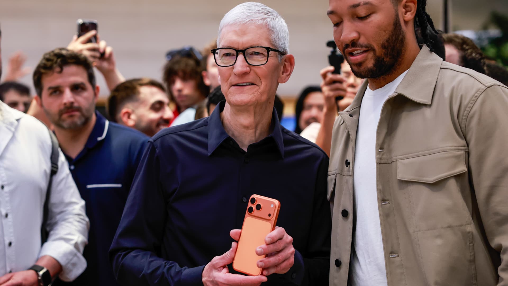 Memory crisis hits such extremes that 'even Apple can't be safe'