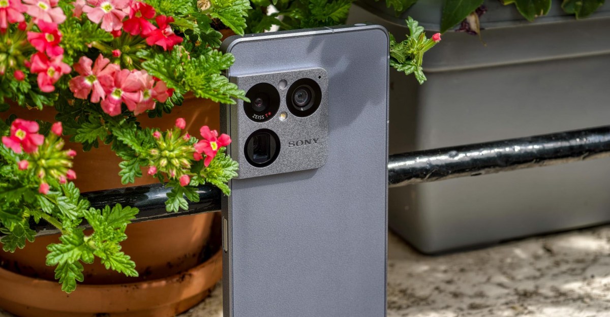 Teléfonos insignia Android de nicho: diseño diferenciado frente a rendimiento estándar