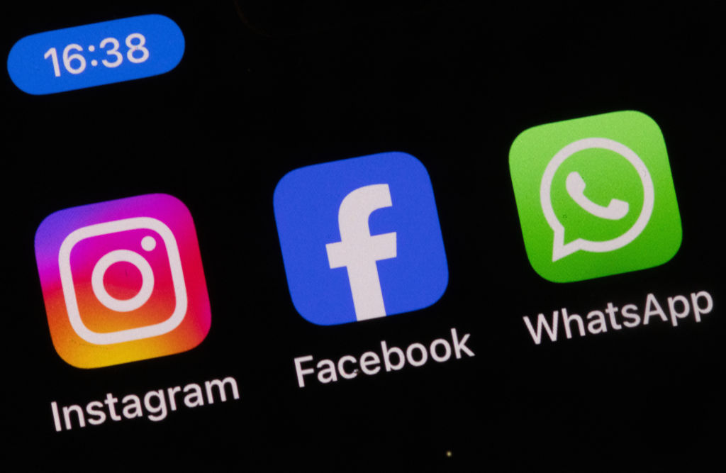 El nuevo 'Modo IA' de Meta en Facebook utiliza información pública de sus plataformas