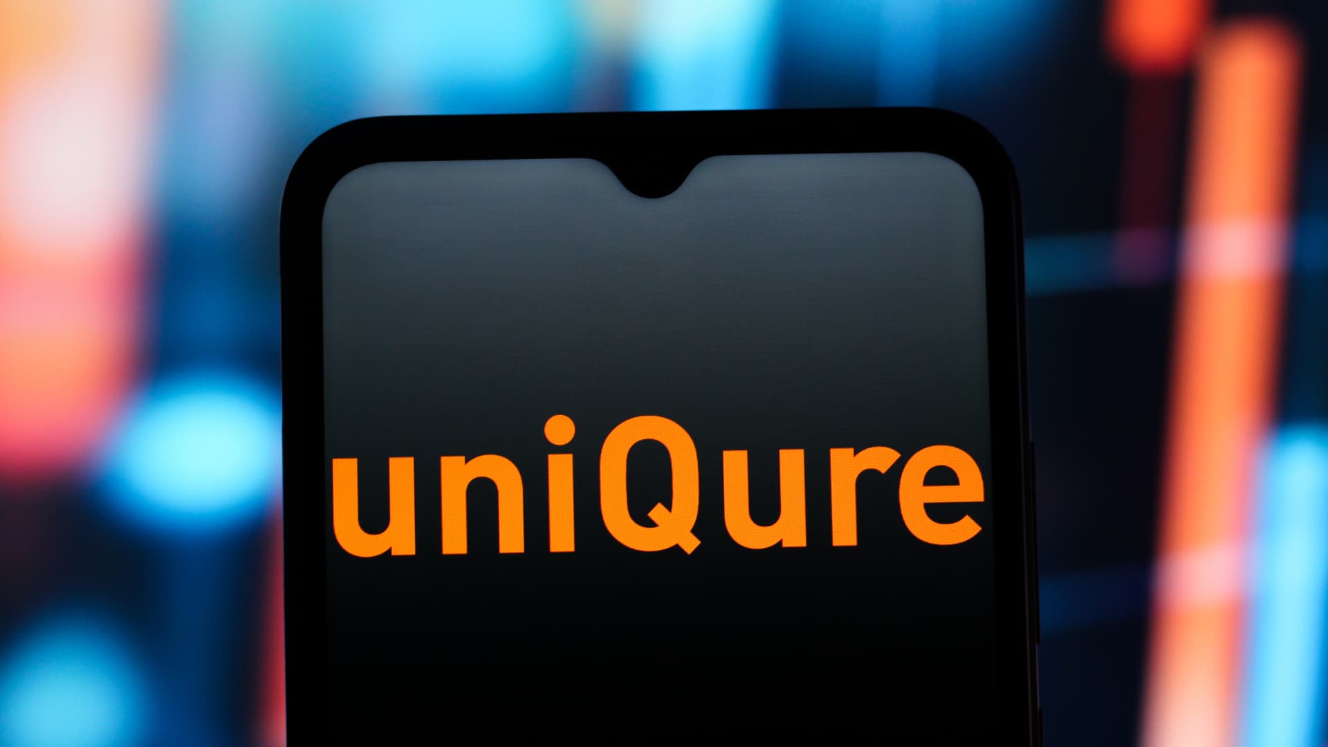 UniQure buscará aprobación de la FDA para la terapia génica de la enfermedad de Huntington tras un choque previo con la agencia