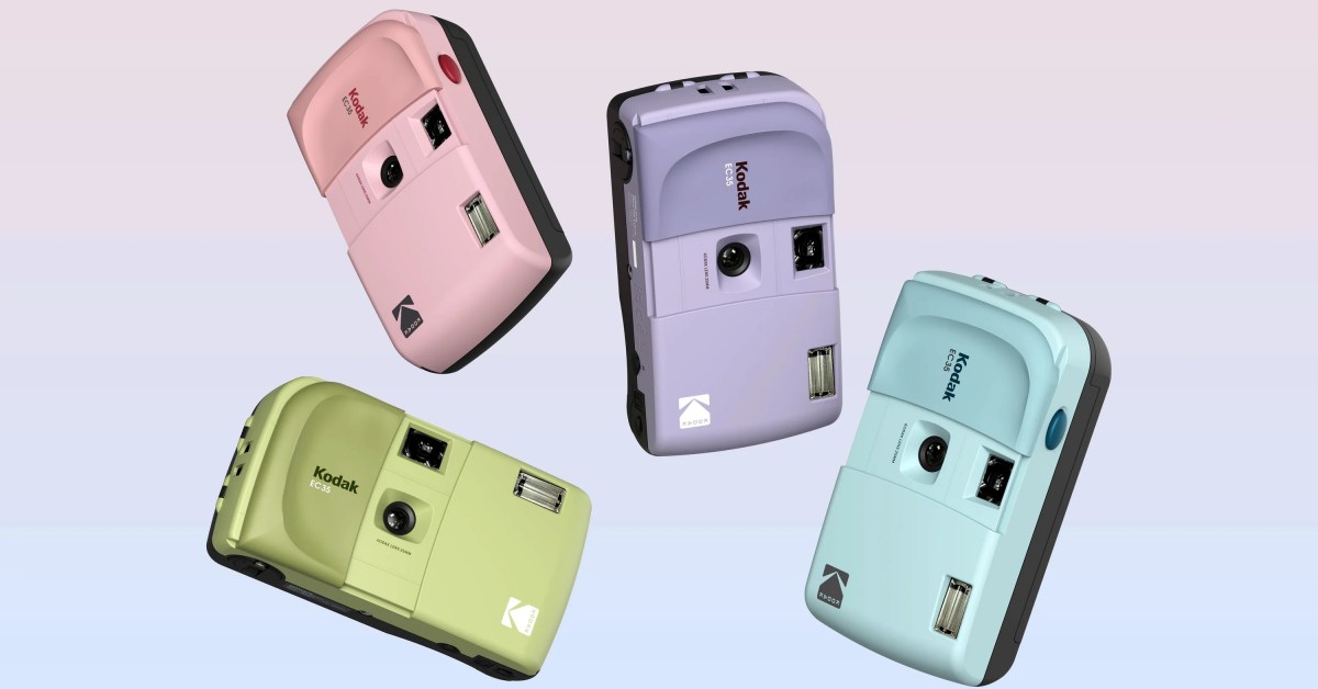 Cámaras de película analógica económicas resurgen como alternativa al smartphone