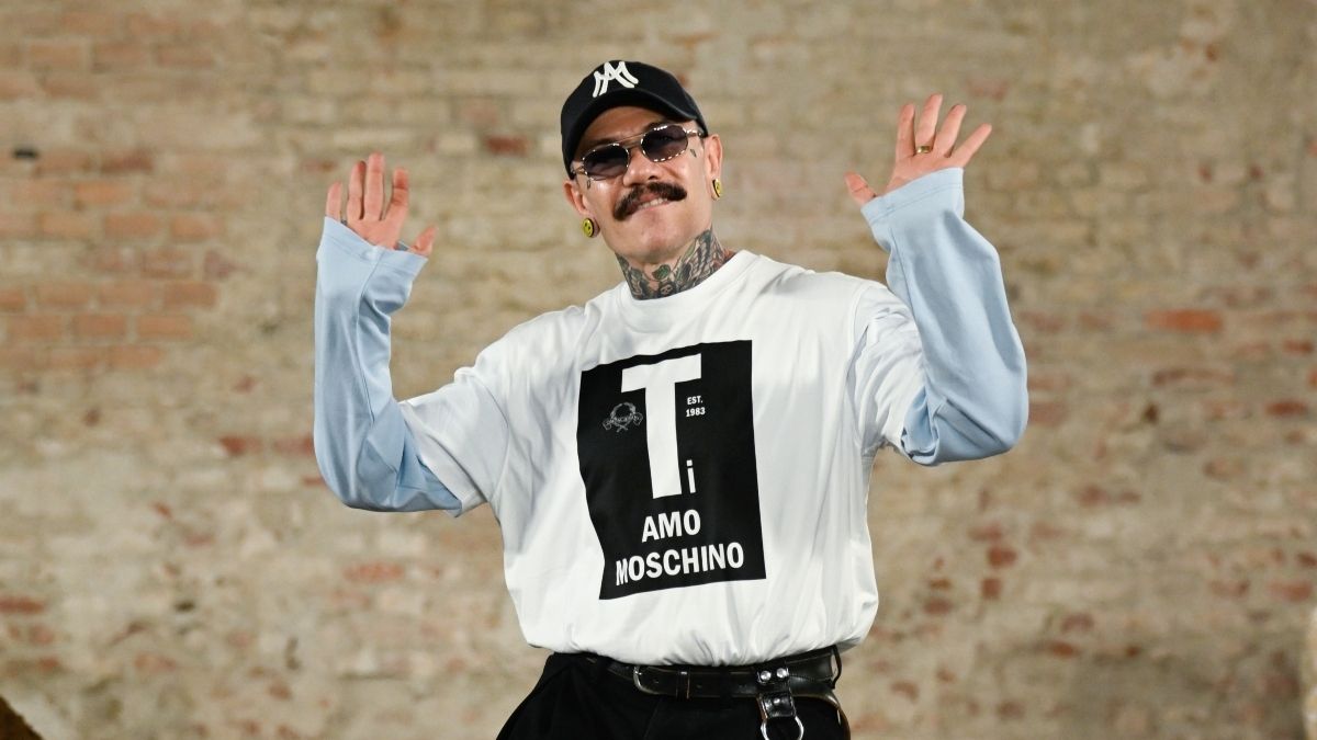Adrian Appiolaza dejará Moschino.