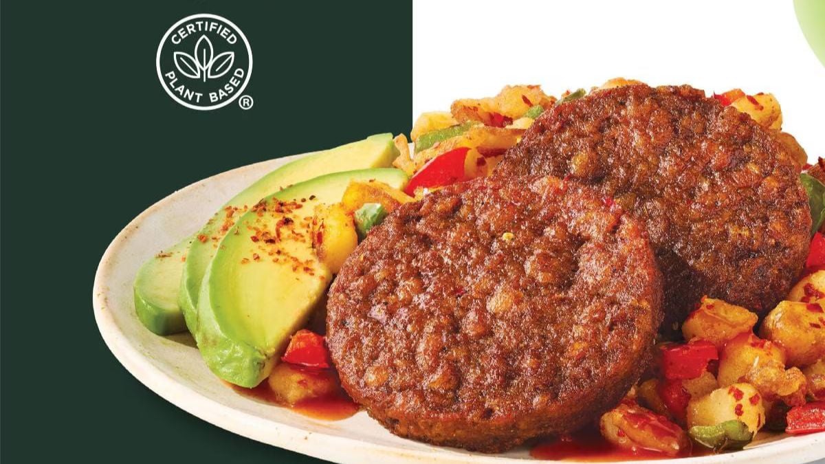 Marca famosa retira del mercado nuggets y hamburguesas de salchicha por presencia de plástico