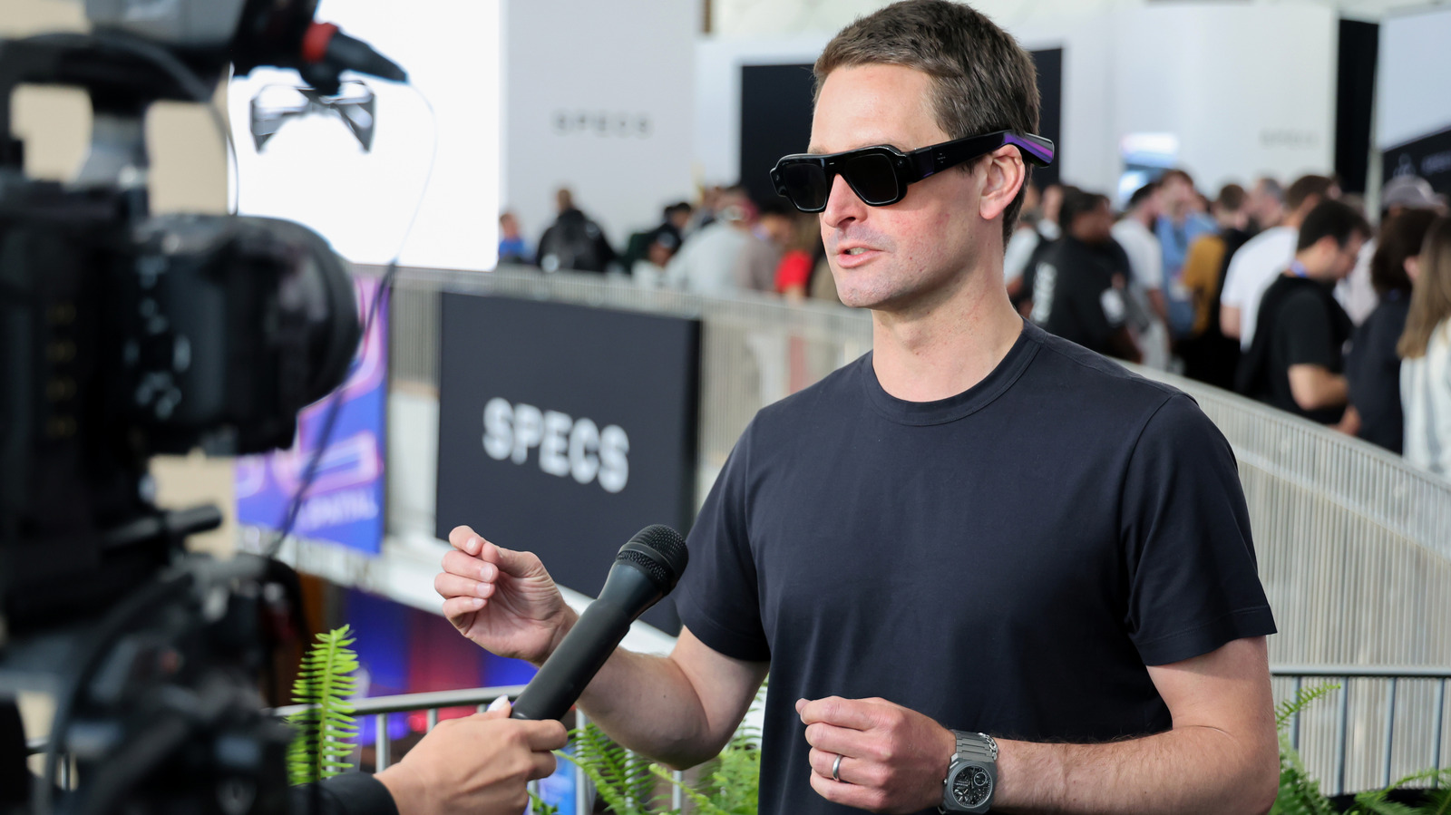 Evan Spiegel no quiere que llames a las Snap Specs gafas de IA