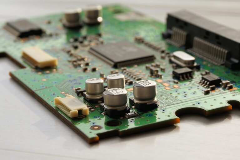 Arteris (AIP) se asocia con IC-Link para acelerar el desarrollo de chips de IA y HPC.