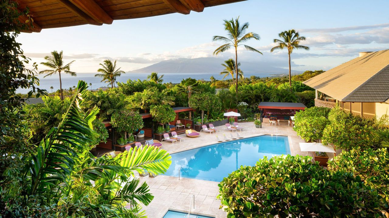Hospitalidad auténtica en Maui: más allá del resort convencional