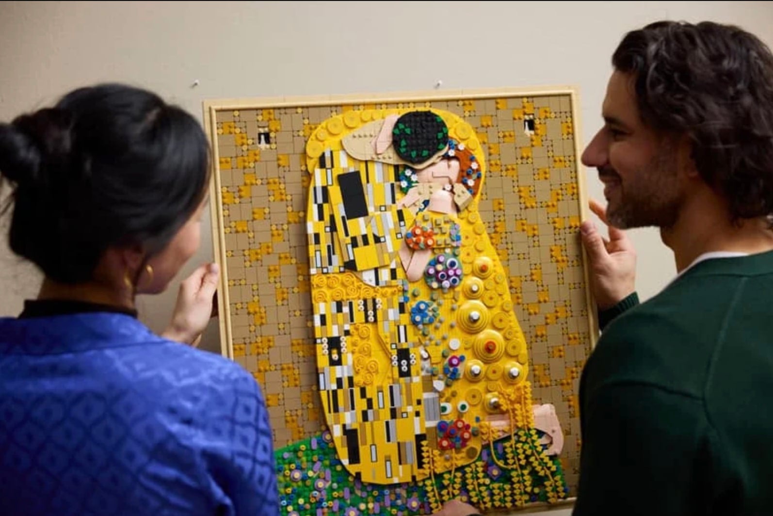 Museos colaboran con marcas de consumo para democratizar arte clásico