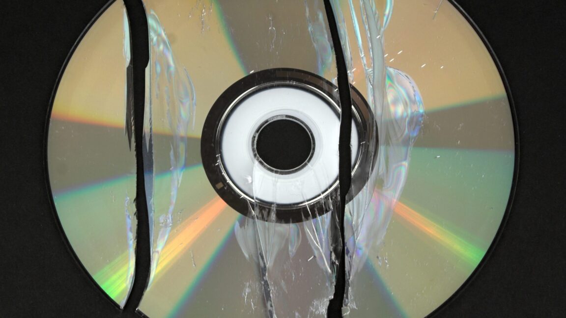 Fin de los discos físicos: cómo la industria gamer enfrenta el aumento de precios digitales