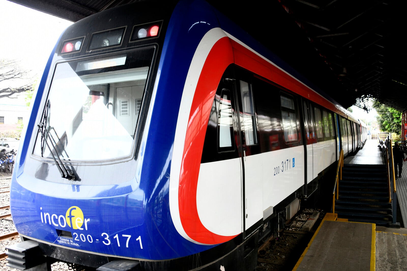 Ajuste tarifario en trenes de pasajeros de Costa Rica: simplificación monetaria e inclusión social